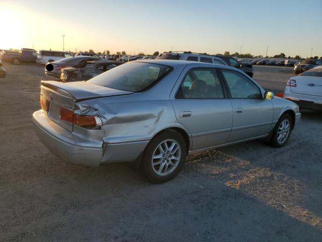 Photo 3 from auction – 2001 TOYOTA CAMRY LE with VIN 4T1BF28K81U961198