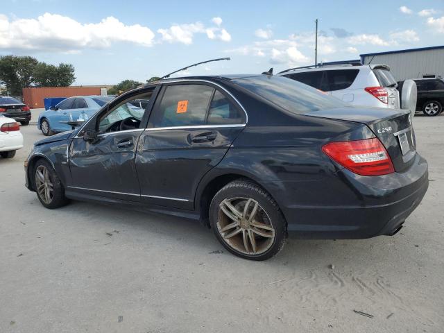 Photo 2 from auction – 2012 MERCEDES-BENZ C 250 with VIN WDDGF4HB2CA651225