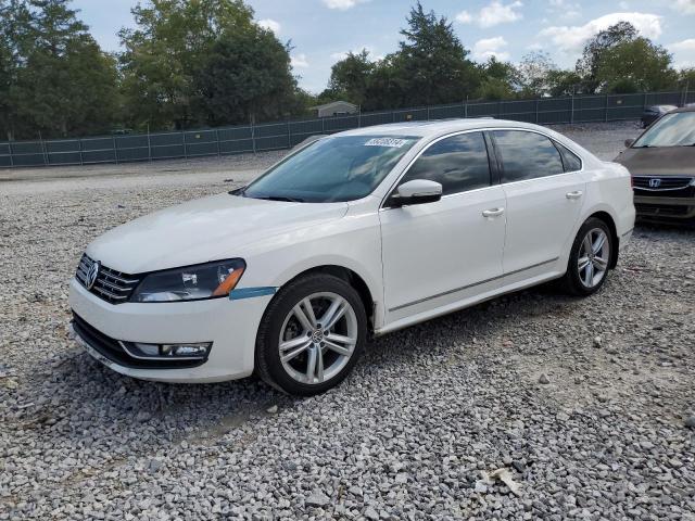 VOLKSWAGEN PASSAT SEL 2015 with VIN 1VWCV7A30FC104489 - Photo from auction