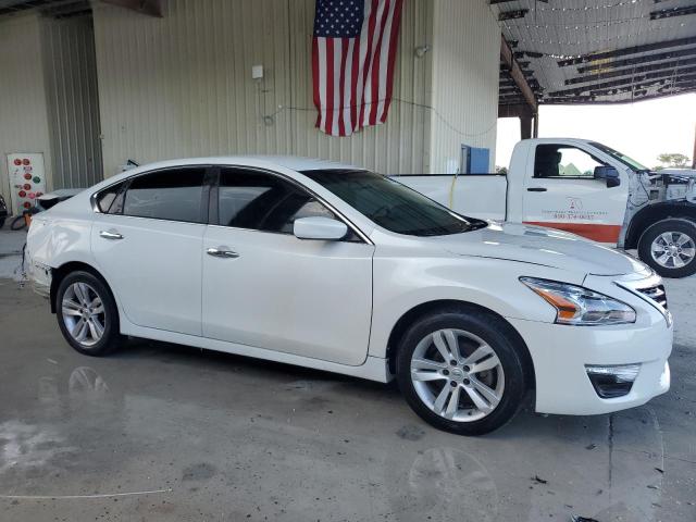 Photo 4 from auction – 2015 NISSAN ALTIMA 2.5 with VIN 1N4AL3AP2FC465711