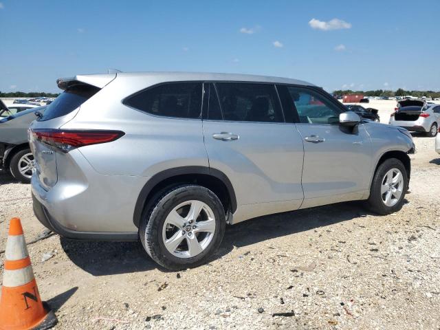 Photo 3 from auction – 2021 TOYOTA HIGHLANDER with VIN 5TDZARAH7MS010699