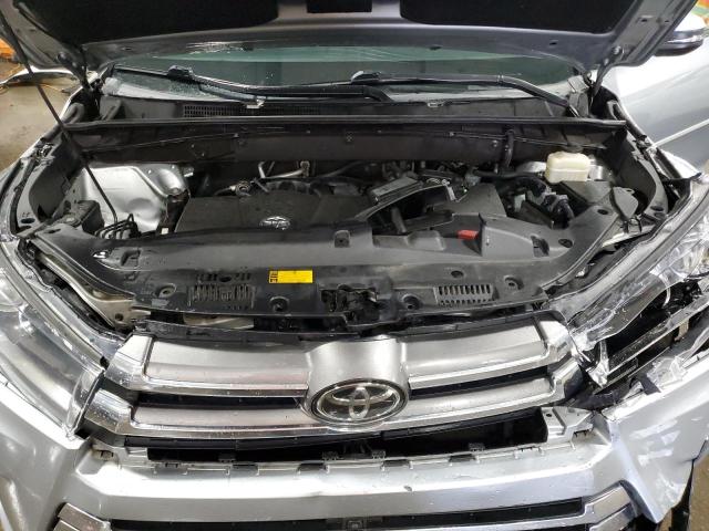 Photo 12 from auction – 2017 TOYOTA HIGHLANDER with VIN 5TDDZRFH8HS463134