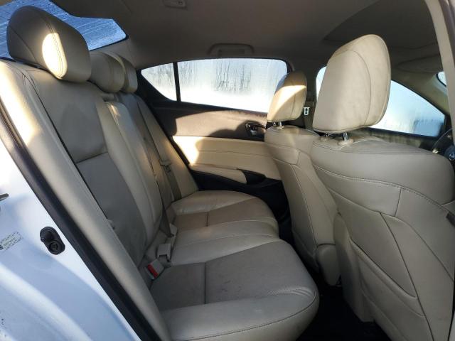 Photo 10 from auction – 2017 ACURA ILX PREMIU with VIN 19UDE2F70HA011297