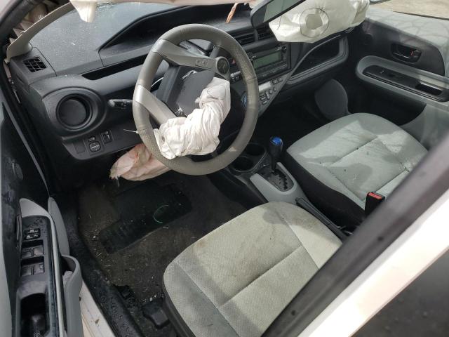 Photo 8 from auction – 2013 TOYOTA PRIUS C with VIN JTDKDTB38D1529895