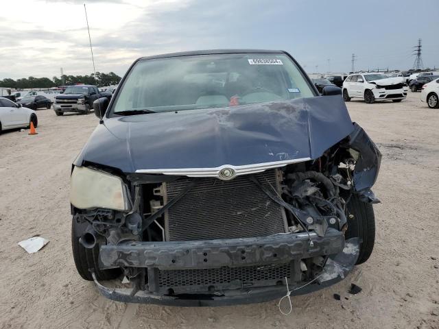 Photo 5 from auction – 2009 CHRYSLER TOWN & COU with VIN 2A8HR44E29R514854