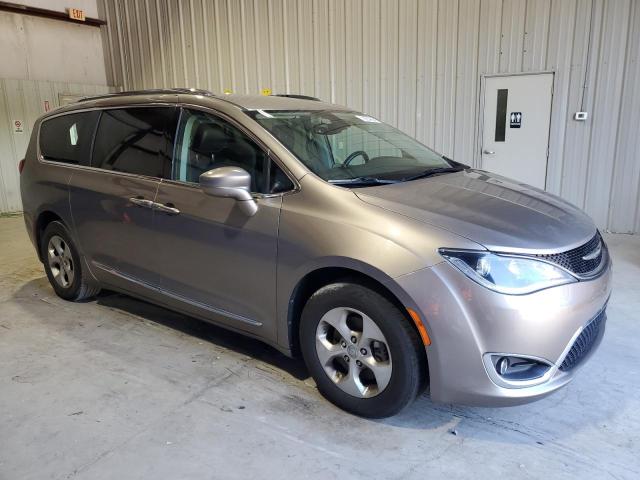 Photo 4 from auction – 2017 CHRYSLER PACIFICA T with VIN 2C4RC1EG9HR622530