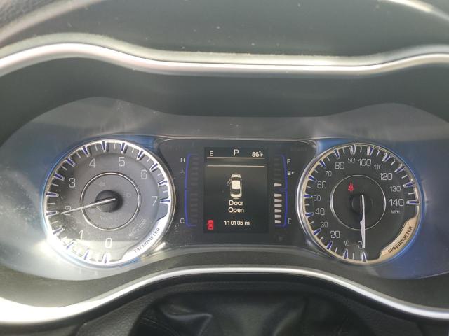 Photo 9 from auction – 2015 CHRYSLER 200 LIMITE with VIN 1C3CCCABXFN635135