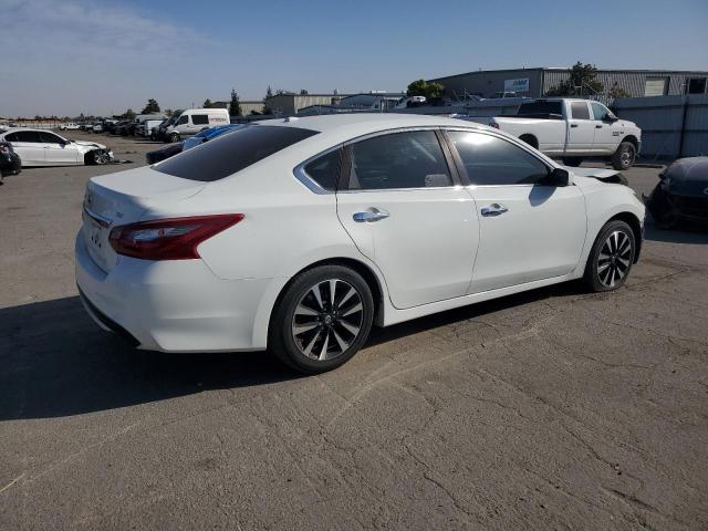Photo 3 from auction – 2018 NISSAN ALTIMA 2.5 with VIN 1N4AL3AP1JC239183