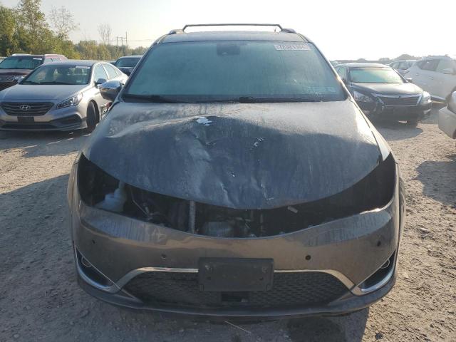 Photo 5 from auction – 2017 CHRYSLER PACIFICA L with VIN 2C4RC1GG9HR804581