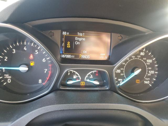 Photo 9 from auction – 2017 FORD ESCAPE SE with VIN 1FMCU9GD2HUD25828