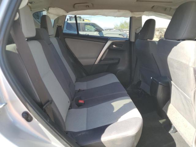 Photo 11 from auction – 2015 TOYOTA RAV4 XLE with VIN JTMWFREV0FJ035691