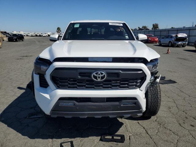 Photo 5 from auction – 2024 TOYOTA TACOMA DOU with VIN 3TMLB5JN7RM006449