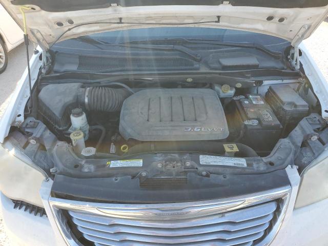 Photo 12 from auction – 2012 CHRYSLER TOWN & COU with VIN 2C4RC1CG0CR413172