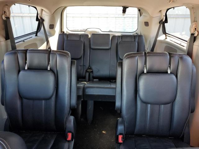 Photo 10 from auction – 2013 CHRYSLER TOWN & COU with VIN 2C4RC1CG3DR509749