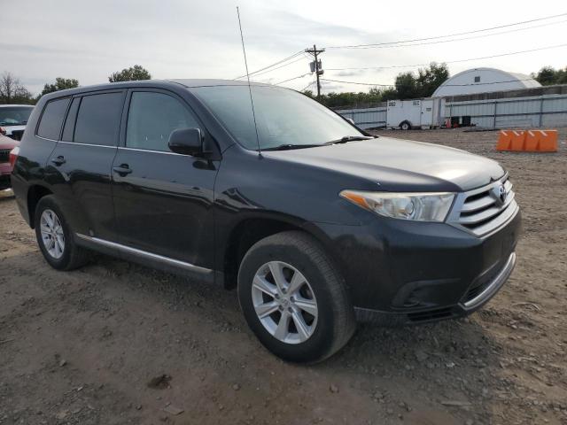Photo 4 from auction – 2011 TOYOTA HIGHLANDER with VIN 5TDBK3EH1BS066379