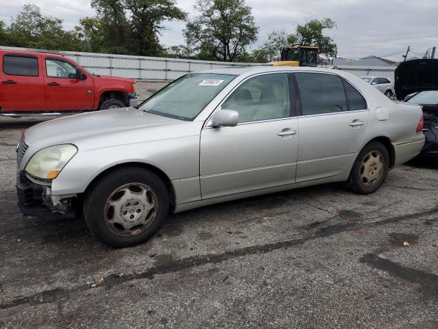 LEXUS LS 430 2001 with VIN JTHBN30F610042799 - Photo from auction