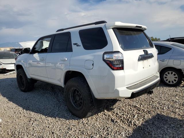 Photo 2 from auction – 2018 TOYOTA 4RUNNER SR with VIN JTEBU5JR0J5535692