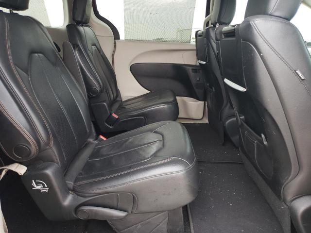 Photo 11 from auction – 2017 CHRYSLER PACIFICA T with VIN 2C4RC1EG4HR720929