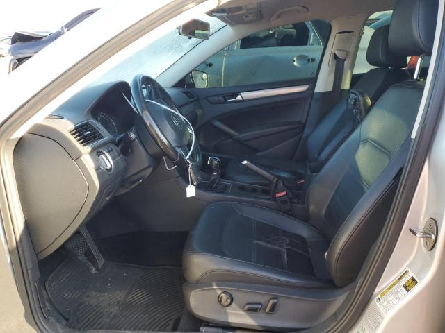 Photo 7 from auction – 2015 VOLKSWAGEN PASSAT S with VIN 1VWAS7A32FC122217