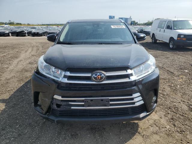 Photo 5 from auction – 2017 TOYOTA HIGHLANDER with VIN 5TDJZRFH8HS397624