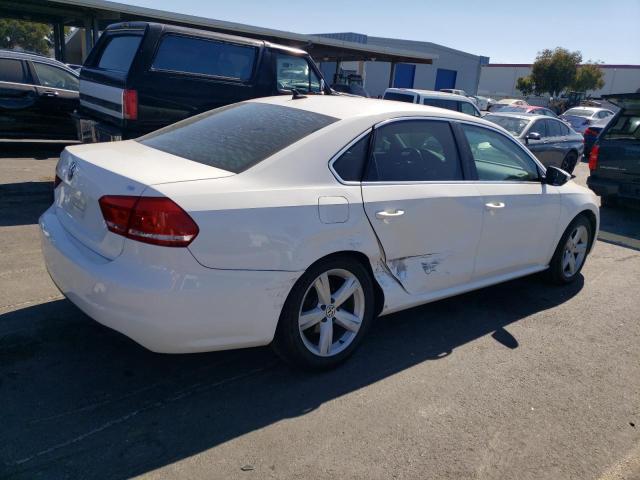 Photo 3 from auction – 2012 VOLKSWAGEN PASSAT SE with VIN 1VWBP7A38CC040302