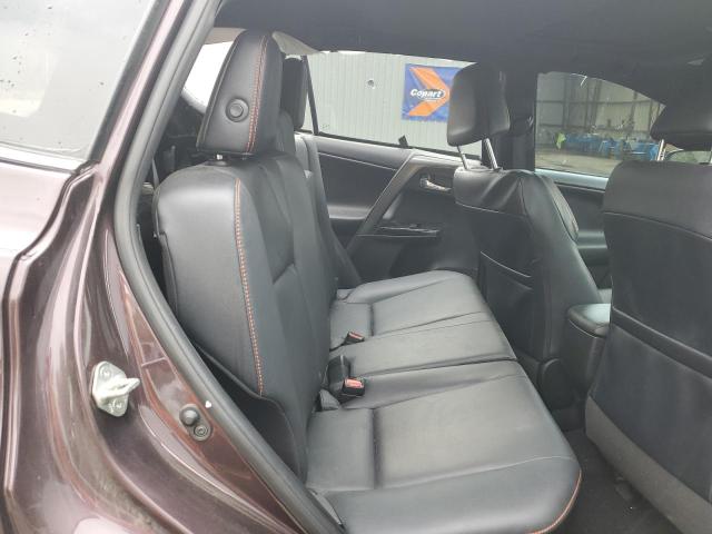 Photo 11 from auction – 2018 TOYOTA RAV4 SE with VIN 2T3JFREV0JW767887