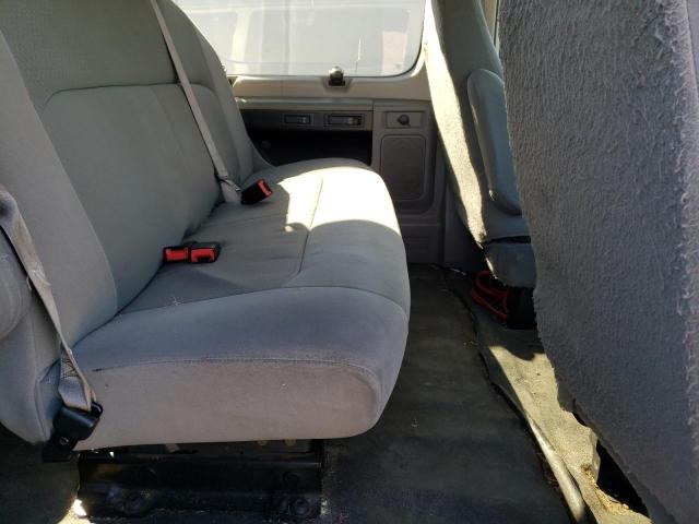 Photo 11 from auction – 2008 FORD ECONOLINE with VIN 1FBNE31L08DA43554