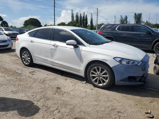 Photo 4 from auction – 2017 FORD FUSION SE with VIN 3FA6P0HD7HR262192
