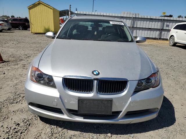Photo 5 from auction – 2006 BMW 325 I with VIN WBAVB13556PT03057