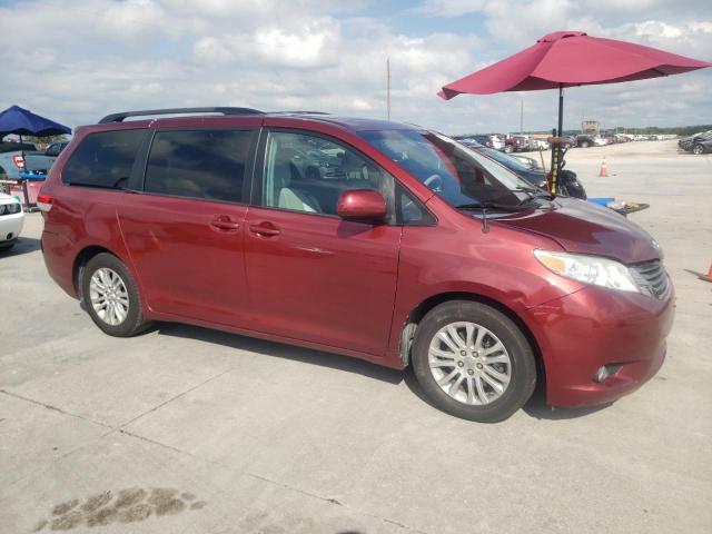Photo 4 from auction – 2013 TOYOTA SIENNA XLE with VIN 5TDYK3DC3DS336487