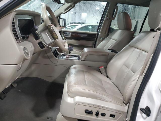 Photo 7 from auction – 2010 LINCOLN NAVIGATOR with VIN 5LMJJ2J54AEJ03541