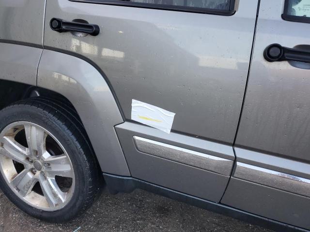 Photo 13 from auction – 2012 JEEP LIBERTY JE with VIN 1C4PJMFK3CW165201
