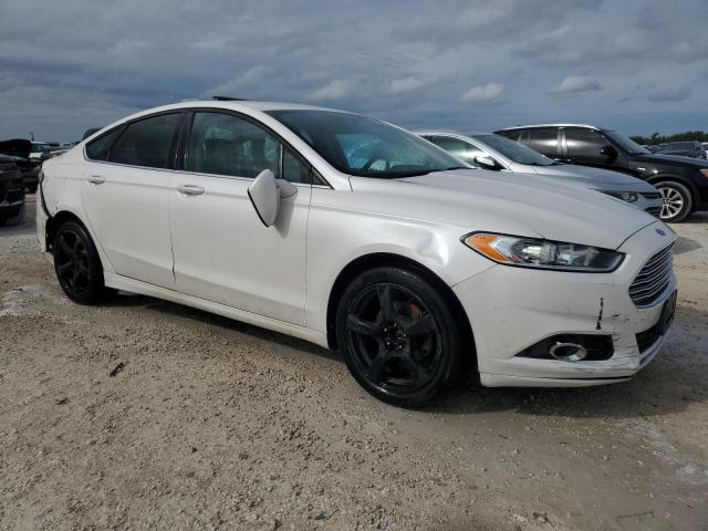 Photo 4 from auction – 2016 FORD FUSION SE with VIN 3FA6P0HD5GR271696
