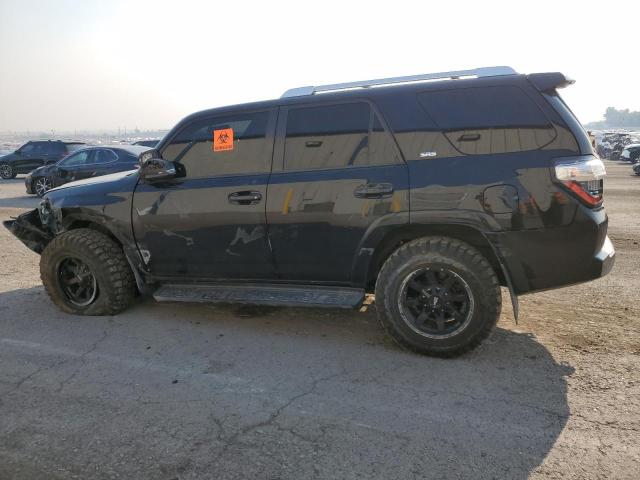 Photo 2 from auction – 2015 TOYOTA 4RUNNER SR with VIN JTEBU5JR9F5213382