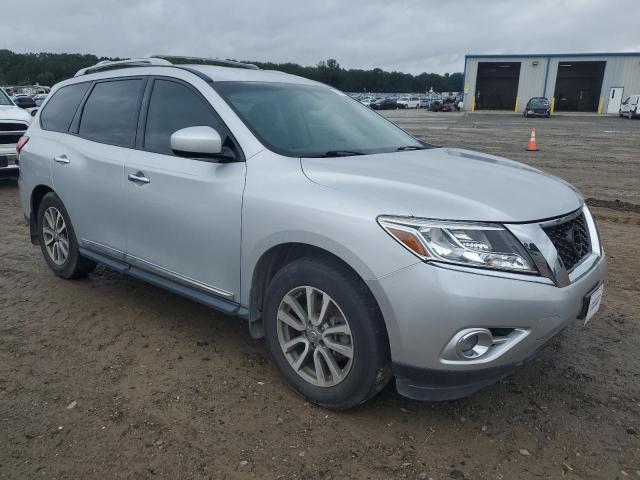 Photo 4 from auction – 2015 NISSAN PATHFINDER with VIN 5N1AR2MN5FC634676