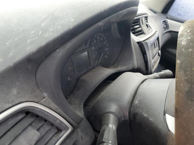 Photo 9 from auction – 2016 NISSAN SENTRA S with VIN 3N1AB7AP3GY283371