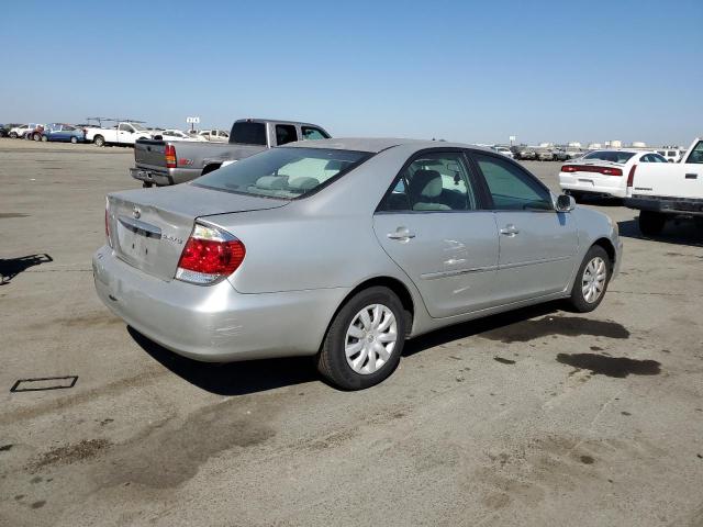 Photo 3 from auction – 2005 TOYOTA CAMRY with VIN 4T1BE32K55U957455