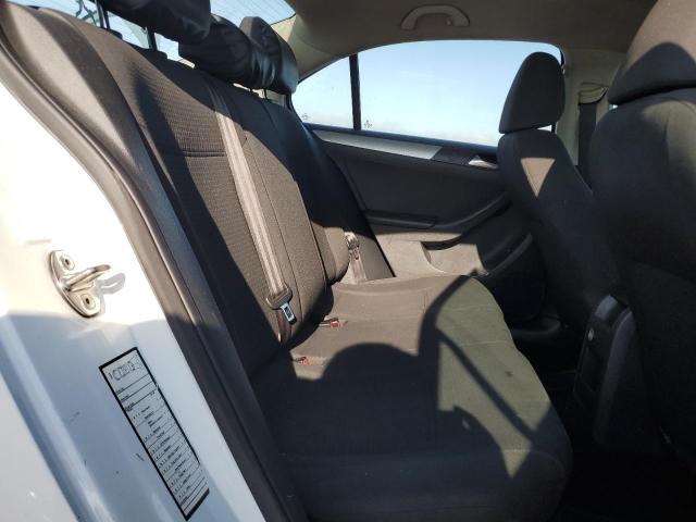 Photo 10 from auction – 2016 VOLKSWAGEN JETTA SE with VIN 3VWD67AJ3GM315928