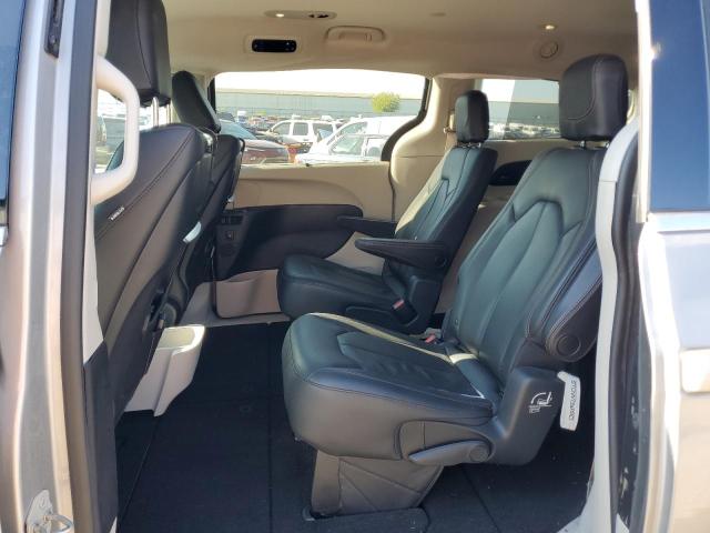 Photo 11 from auction – 2018 CHRYSLER PACIFICA T with VIN 2C4RC1EG4JR351897