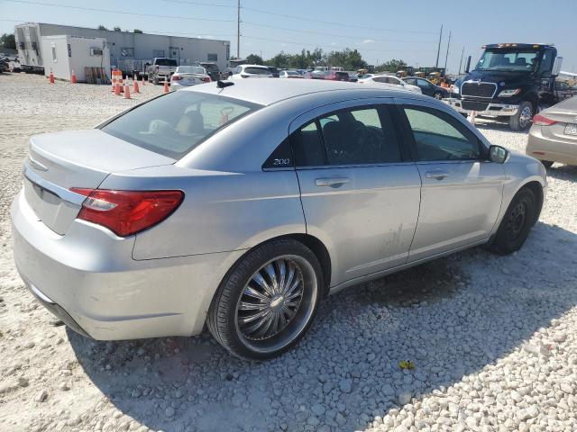 Photo 3 from auction – 2012 CHRYSLER 200 LX with VIN 1C3CCBAB3CN139132