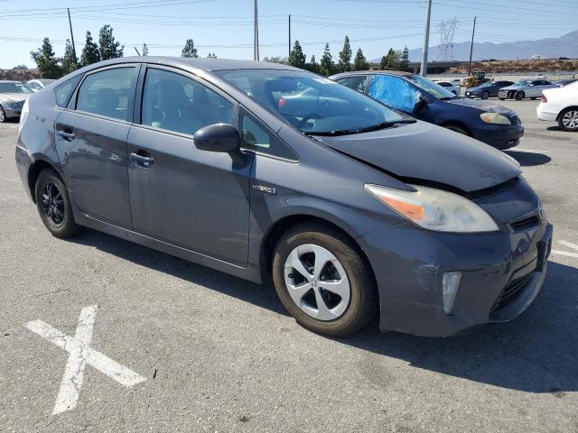 Photo 4 from auction – 2013 TOYOTA PRIUS with VIN JTDKN3DU4D5582427