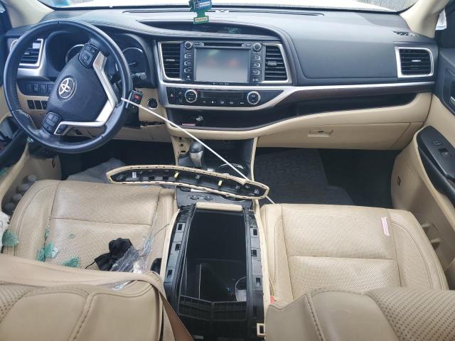 Photo 8 from auction – 2016 TOYOTA HIGHLANDER with VIN 5TDDKRFH1GS224981