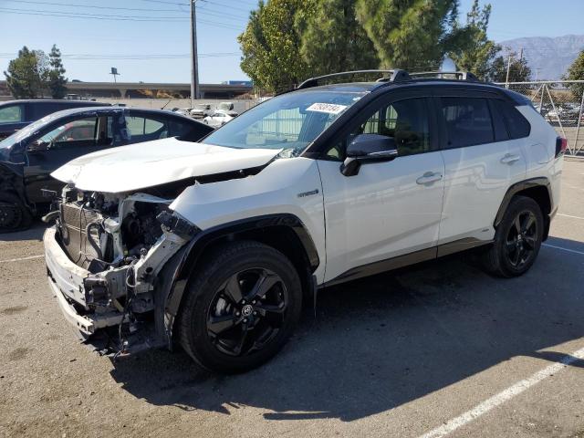 TOYOTA RAV4 XSE 2020 with VIN JTMEWRFV8LJ033368 - Photo from auction