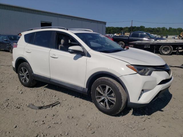 Photo 4 from auction – 2018 TOYOTA RAV4 ADVEN with VIN 2T3WFREV7JW439159