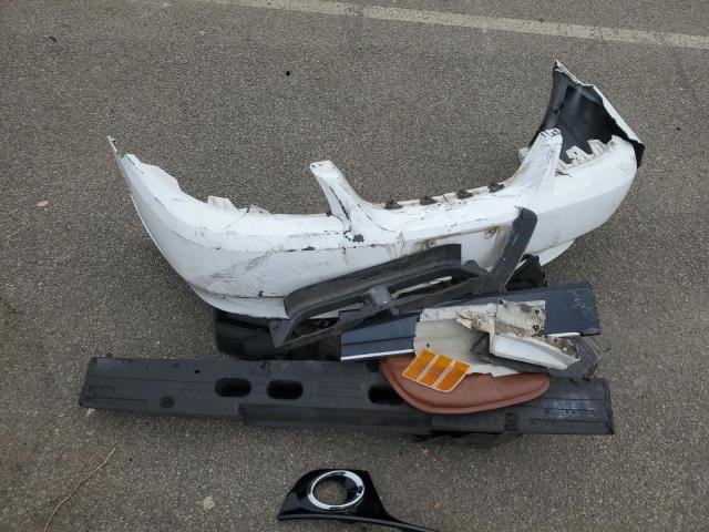 Photo 12 from auction – 2000 FORD MUSTANG with VIN 1FAFP4441YF224080