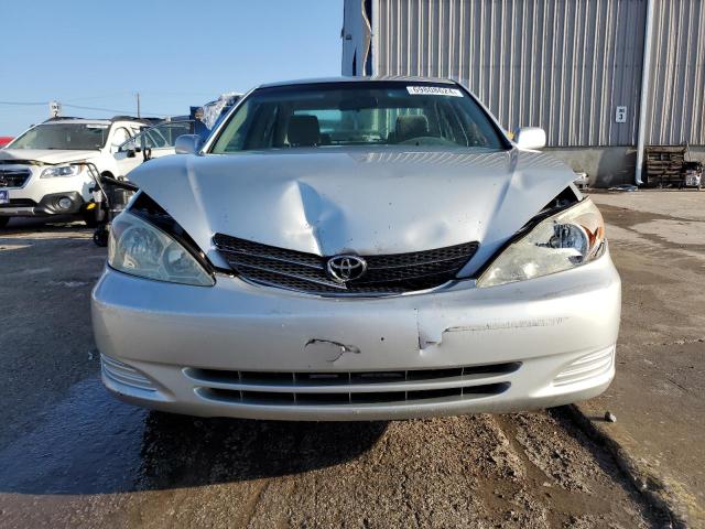 Photo 5 from auction – 2003 TOYOTA CAMRY LE with VIN 4T1BE32K93U150854
