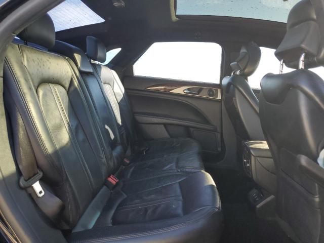 Photo 10 from auction – 2017 LINCOLN MKZ RESERV with VIN 3LN6L5FC3HR655129