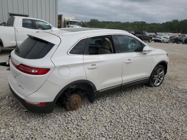 Photo 3 from auction – 2018 LINCOLN MKC RESERV with VIN 5LMCJ3D99JUL31795