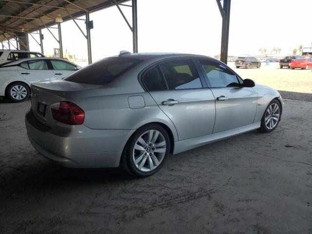 Photo 3 from auction – 2006 BMW 325 I with VIN WBAVB13506KX49534