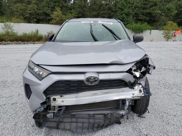 Photo 5 from auction – 2019 TOYOTA RAV4 LE with VIN JTMF1RFV1KD015097
